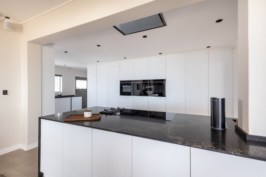 6 Bedroom Property for Sale in Cutty Sark Western Cape